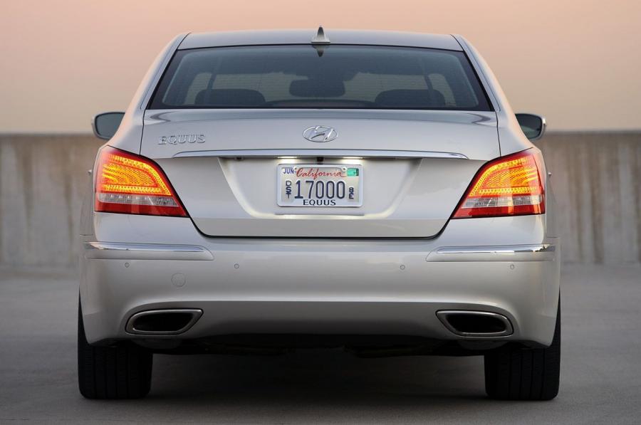  Hyundai Equus Ultimate 2011 года  (фото 67 из 119)